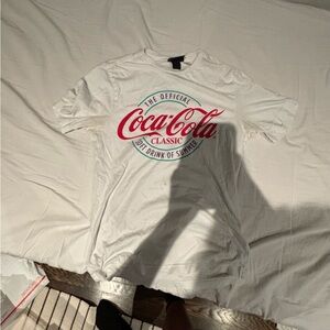 Coca-cola h and m shirt size s